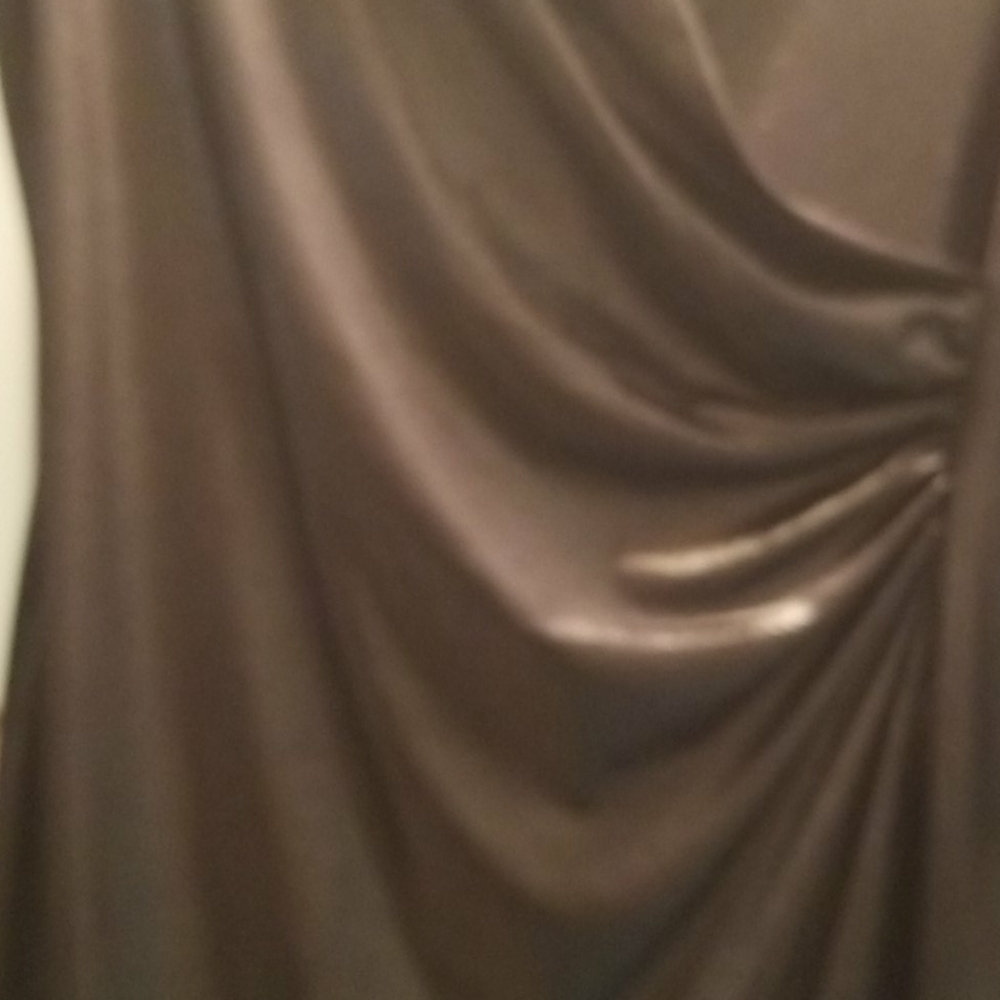 Dress - Picture 5 of 5
